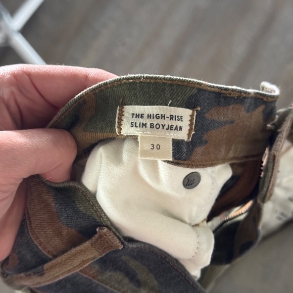 Madewell The High-Rise Slim Boyjean Camo Print Jeans Size 30 - Picture 8 of 8